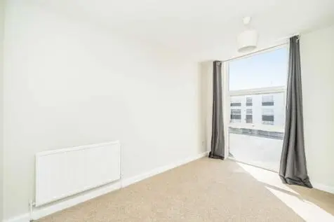 6 bedroom House to rent