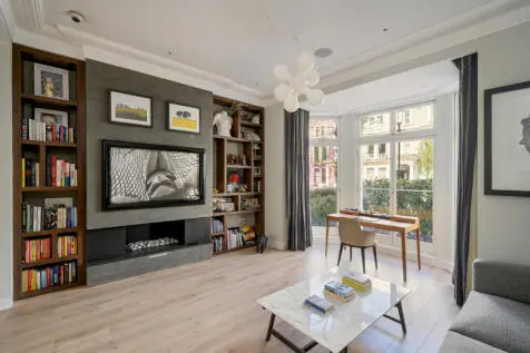 7 bedroom End of Terrace for sale
