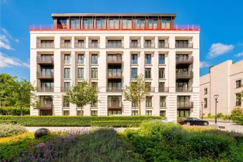 3 bedroom Flat for sale