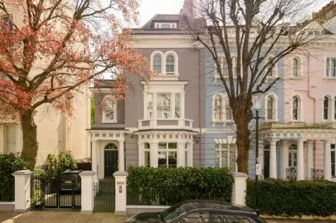 7 bedroom Semi-Detached for sale
