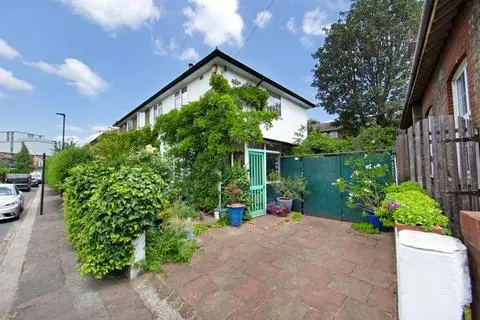 3 bedroom house for sale