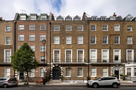 6 bedroom Terraced for sale