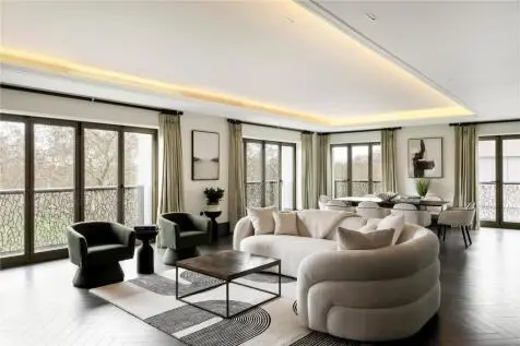 3 bedroom Apartment for sale